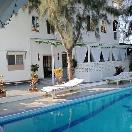 Nyumba Tulivu Apartamento Watamu Exterior foto