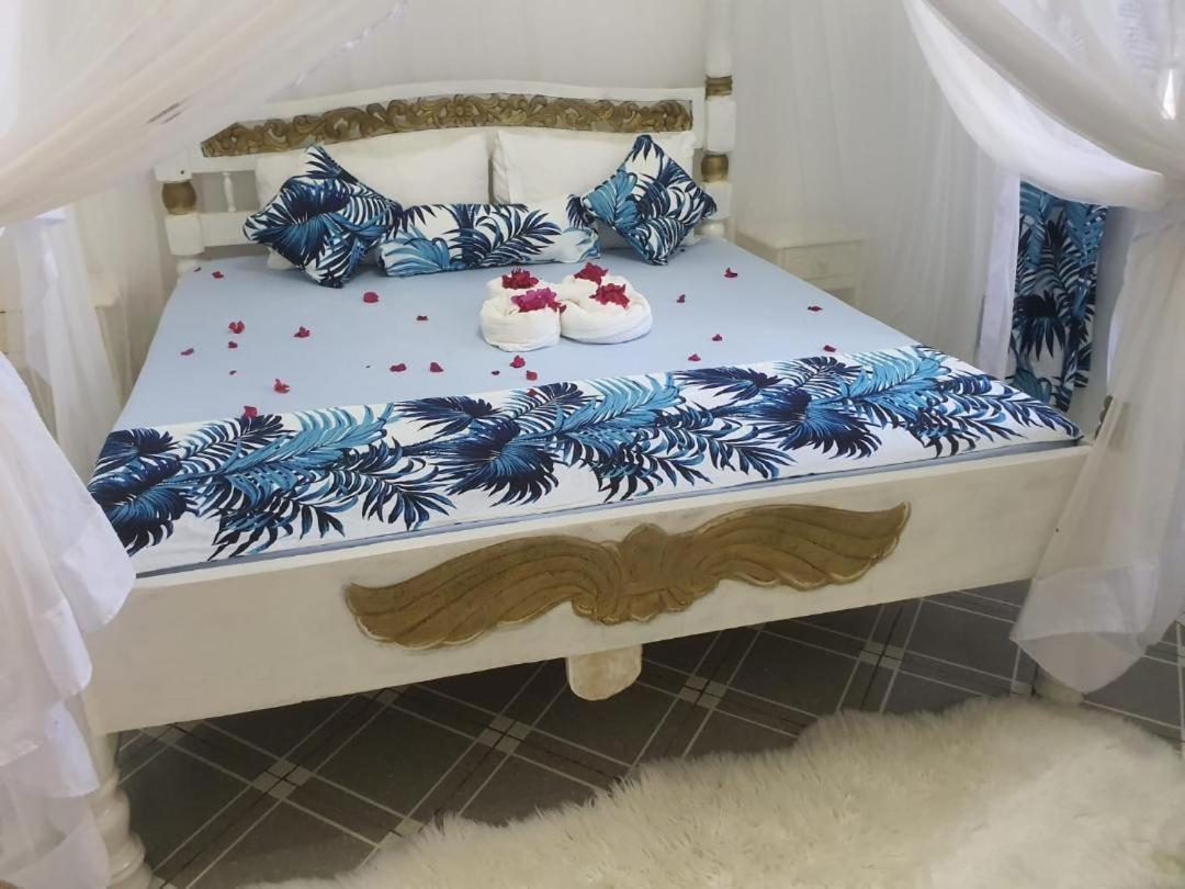 Nyumba Tulivu Apartamento Watamu Exterior foto
