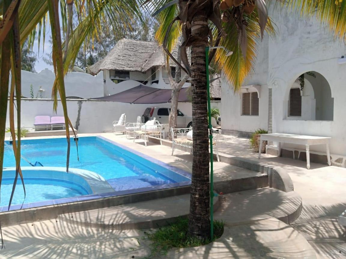 Nyumba Tulivu Apartamento Watamu Exterior foto