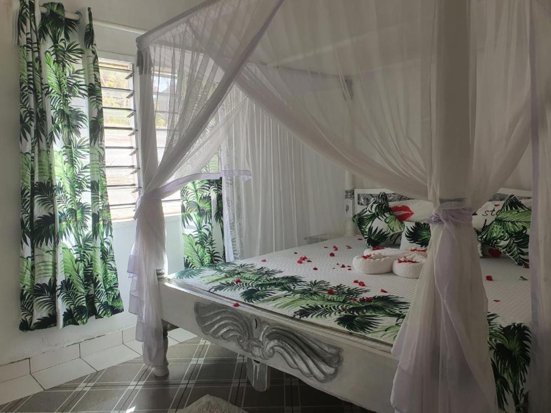 Nyumba Tulivu Apartamento Watamu Exterior foto