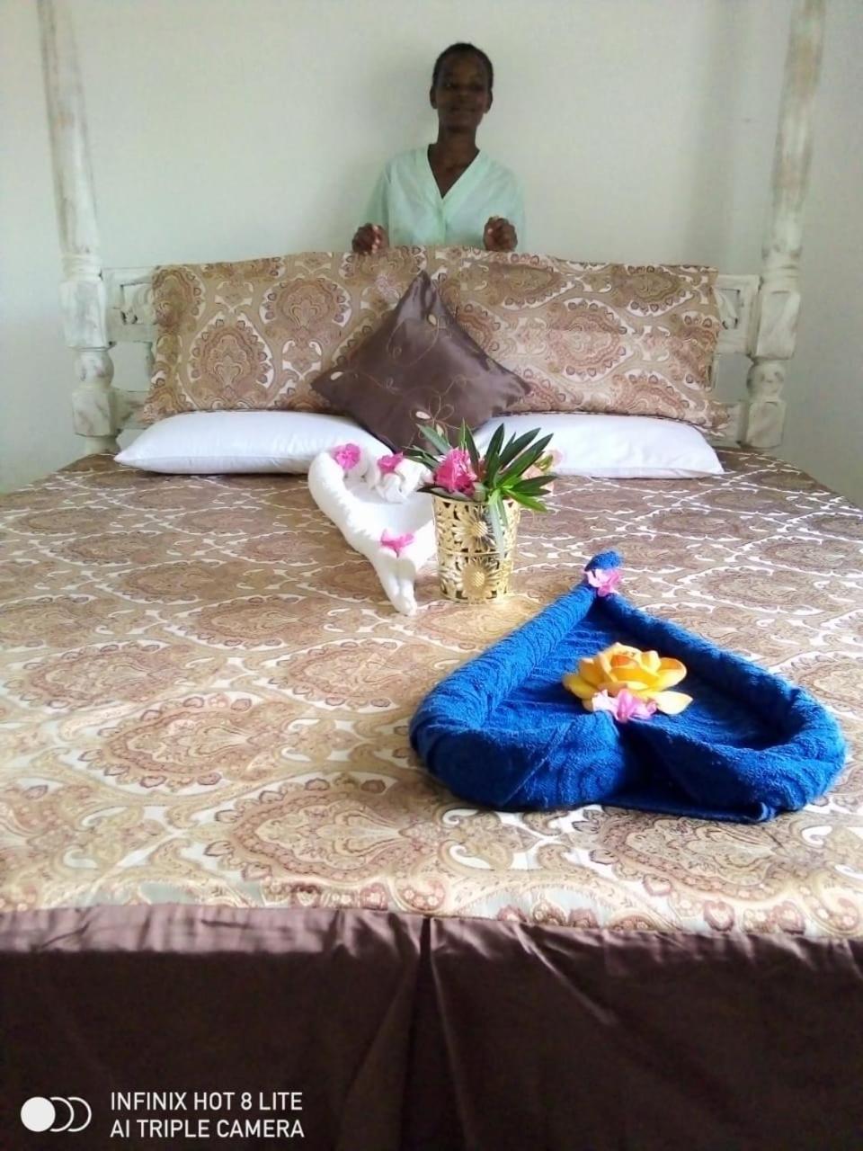 Nyumba Tulivu Apartamento Watamu Quarto foto