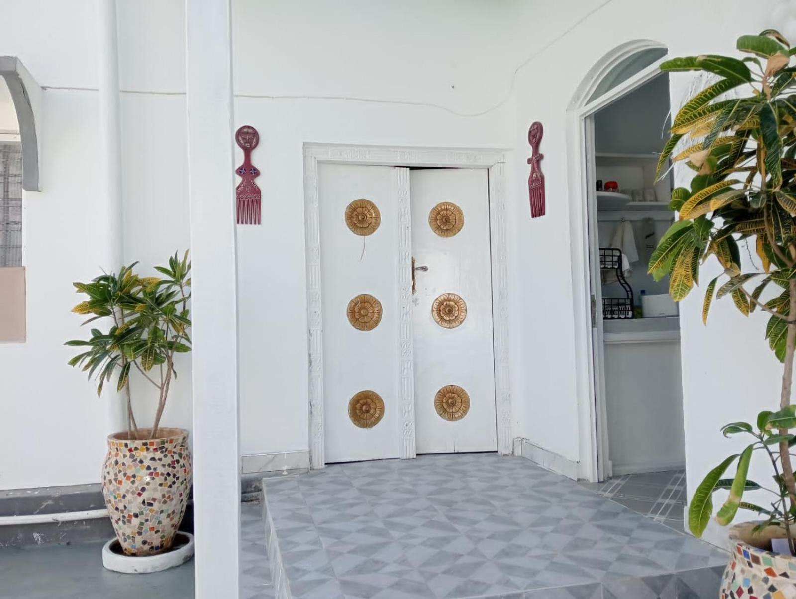 Nyumba Tulivu Apartamento Watamu Exterior foto