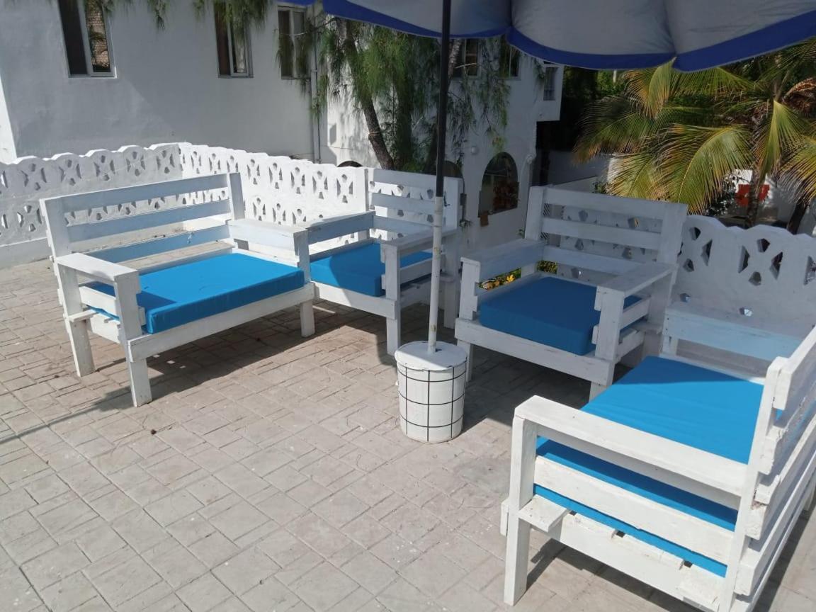 Nyumba Tulivu Apartamento Watamu Exterior foto