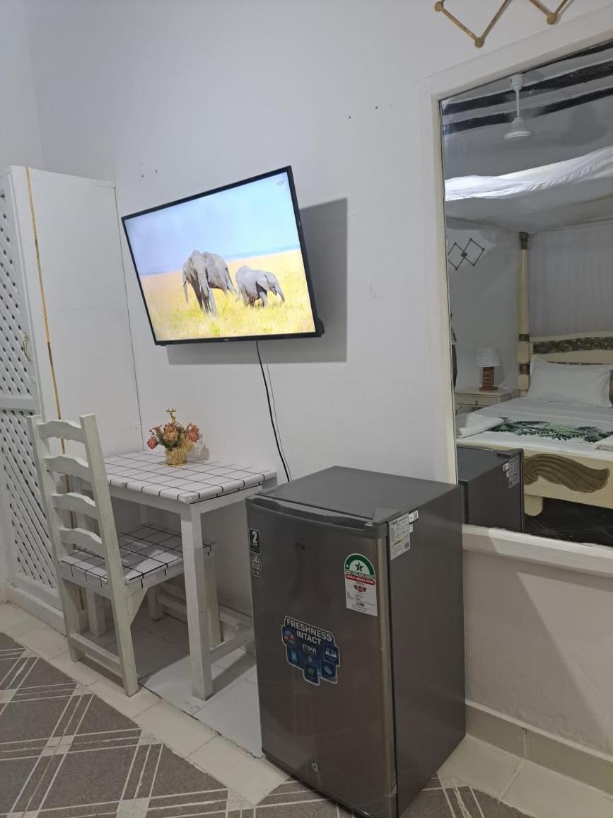 Nyumba Tulivu Apartamento Watamu Exterior foto